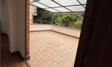 Casa en Arriendo en Sabaneta, Sector Aves Maria