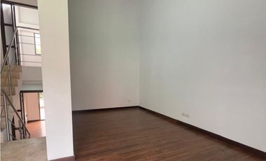 Casa en Arriendo en Sabaneta, Sector Aves Maria
