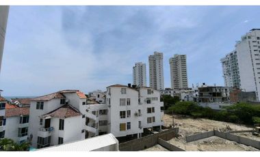Apartamento con permiso turístico con vista al mar y a la sierra-005R