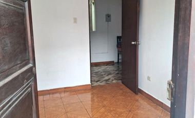 Alquiler de habitación con balcón en San Luis