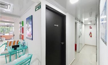 Venta de Plaza Comercial en Santa Elena