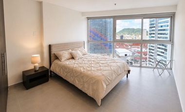 ALQUILER DE APARTAMENTO AMUEBLADO EN YACHT CLUB