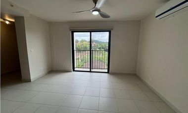 Venta  de Apto en EMBASSY VILLAGE ALBROOK