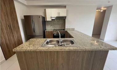 Venta  de Apto en EMBASSY VILLAGE ALBROOK