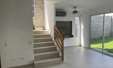 ALQUILO CASA EN ARRAIJAN PH LAS VILLAS