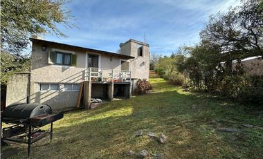 Venta de Bellisimo Complejo de 3 casas + Depto en Icho Cruz