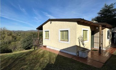 Venta de Bellisimo Complejo de 3 casas + Depto en Icho Cruz