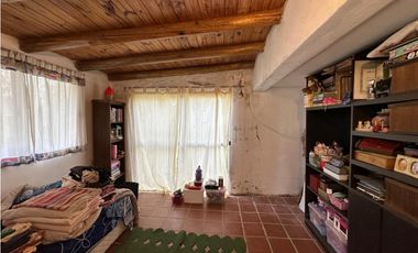 Venta de Bellisimo Complejo de 3 casas + Depto en Icho Cruz