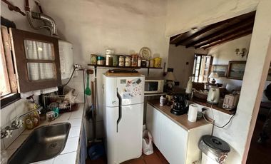 Venta de Bellisimo Complejo de 3 casas + Depto en Icho Cruz