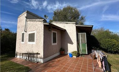 Venta de Bellisimo Complejo de 3 casas + Depto en Icho Cruz