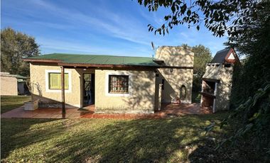 Venta de Bellisimo Complejo de 3 casas + Depto en Icho Cruz
