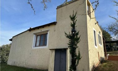 Venta de Bellisimo Complejo de 3 casas + Depto en Icho Cruz