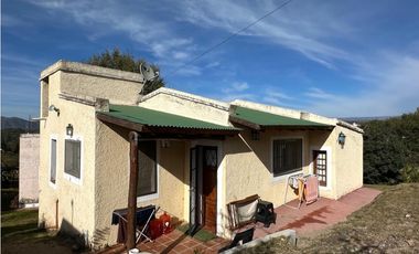 Venta de Bellisimo Complejo de 3 casas + Depto en Icho Cruz