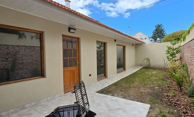 VENTA Chalet San José Mar del Plata 4 ambientes cochera doble