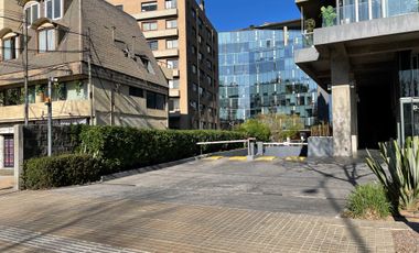 Estacionamiento en venta  en LAS CONDES