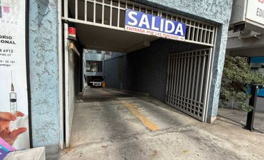 Estacionamiento en venta  en LAS CONDES