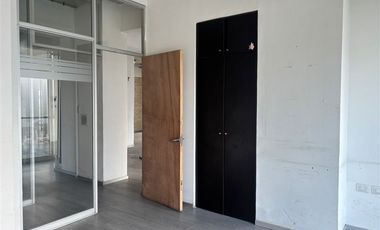 Oficina en Venta en Cochrane 635