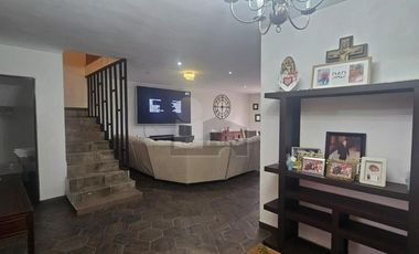 Casa en venta en La Aurora