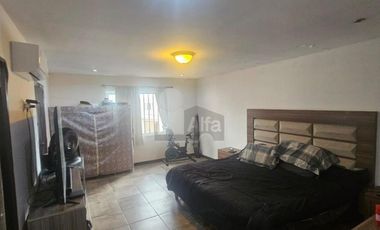 Casa en venta en La Aurora