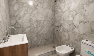 VENTA 2 AMBIENTES A ESTRENAR EN CABALLITO CON BALCON Y COCHERA