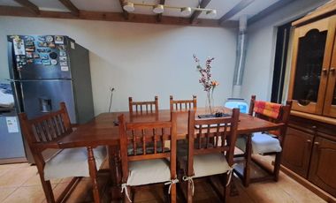 En condominio,  totalmente remodelada