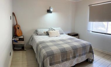 HERMOSA CASA TOTALMENTE REMODELADA