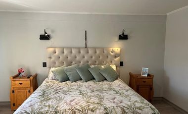 HERMOSA CASA TOTALMENTE REMODELADA