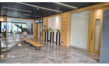 Oficina Premium 3 Privados + 2 Estac.