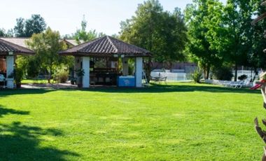 Venta de Centro de Eventos Consolidado, en Rengo.