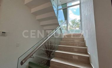 Casa en Venta Residencial Cumbres