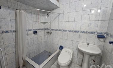 VENTA CASA 4 PISOS A.C. 292.71m2 URB. HONOR Y LEALTAD SURCO