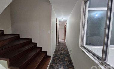 VENTA CASA 4 PISOS A.C. 292.71m2 URB. HONOR Y LEALTAD SURCO