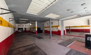 Excelente local en alquiler - Próximo a peatonal - Apto todo rubro - 315 m2