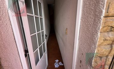 Casa de 5 ambientes con cocheras + monoambiente