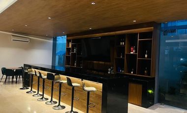 | Exclusivo departamento con alberca privada |