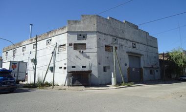 Excelente Galpón en Venta 950 mts cub. A min CABA