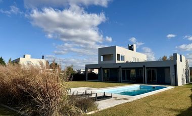 Casa en General Pico