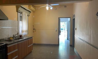 Casa en Alquiler en Guemes al 800, Luján