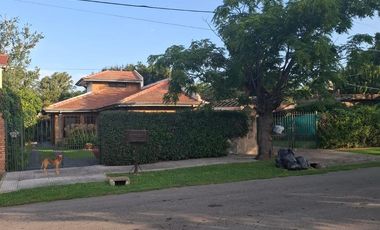 CHALET SOBRE DOS LOTES