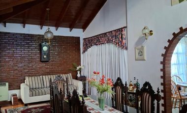 CHALET SOBRE DOS LOTES