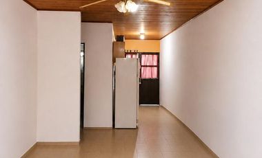 Casa en venta B° 100 Viviendas, Aristóbulo del Valle