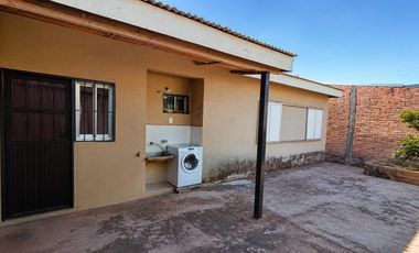 Casa en venta B° 100 Viviendas, Aristóbulo del Valle