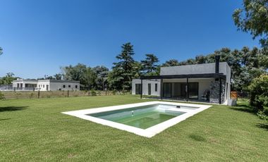 Casa a estrenar en alquiler en La Concepcion Lujan