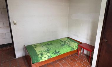 Venta, PH, 6 Ambientes, Lavadero, Patio, Terraza, Parrilla, Cochera, Caseros