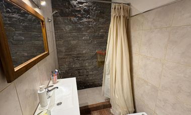 Venta, PH, 6 Ambientes, Lavadero, Patio, Terraza, Parrilla, Cochera, Caseros