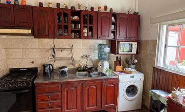 Venta, PH, 6 Ambientes, Lavadero, Patio, Terraza, Parrilla, Cochera, Caseros