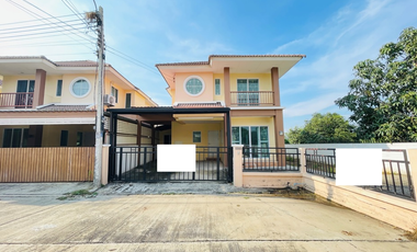 2-storey twin house for sale, Romruen Green Park Project, Wang Noi, newly renovated, close to community areas. Convenient transportation Complete util