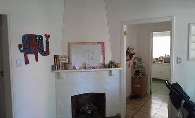 CHALET BIEN UBICADO - IDEAL PARA RECICLAR - ADROGUÉ