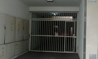 Alquiler Cochera San Juan 3000 A metros de Av Francia
