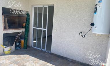 Casa en Venta en Laguna Azul Apto Crédito